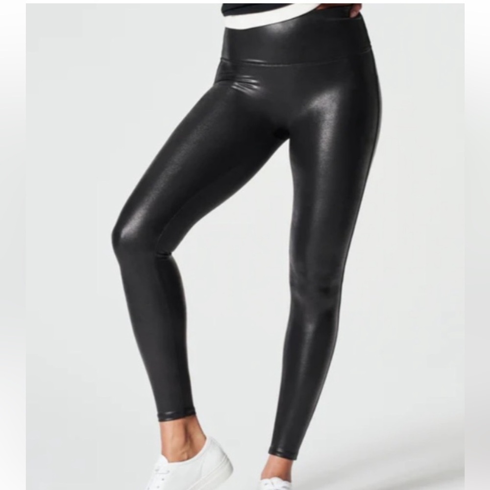 SPANX Faux Leather Black Leggings size M